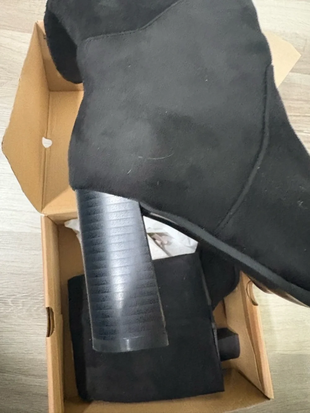 Coutgo Women's Black knee high Block Heel Boots - Picture 4 of 6